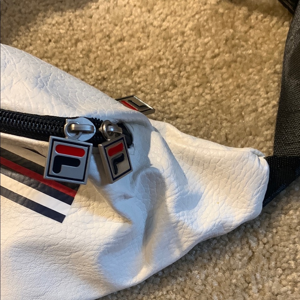Fila White Waist Bag - Picture 2 of 3